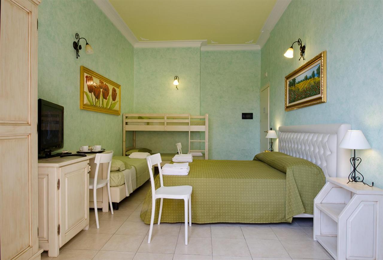 Hotel Salento Gold Beach Marina Di Pescoluse Bilik gambar
